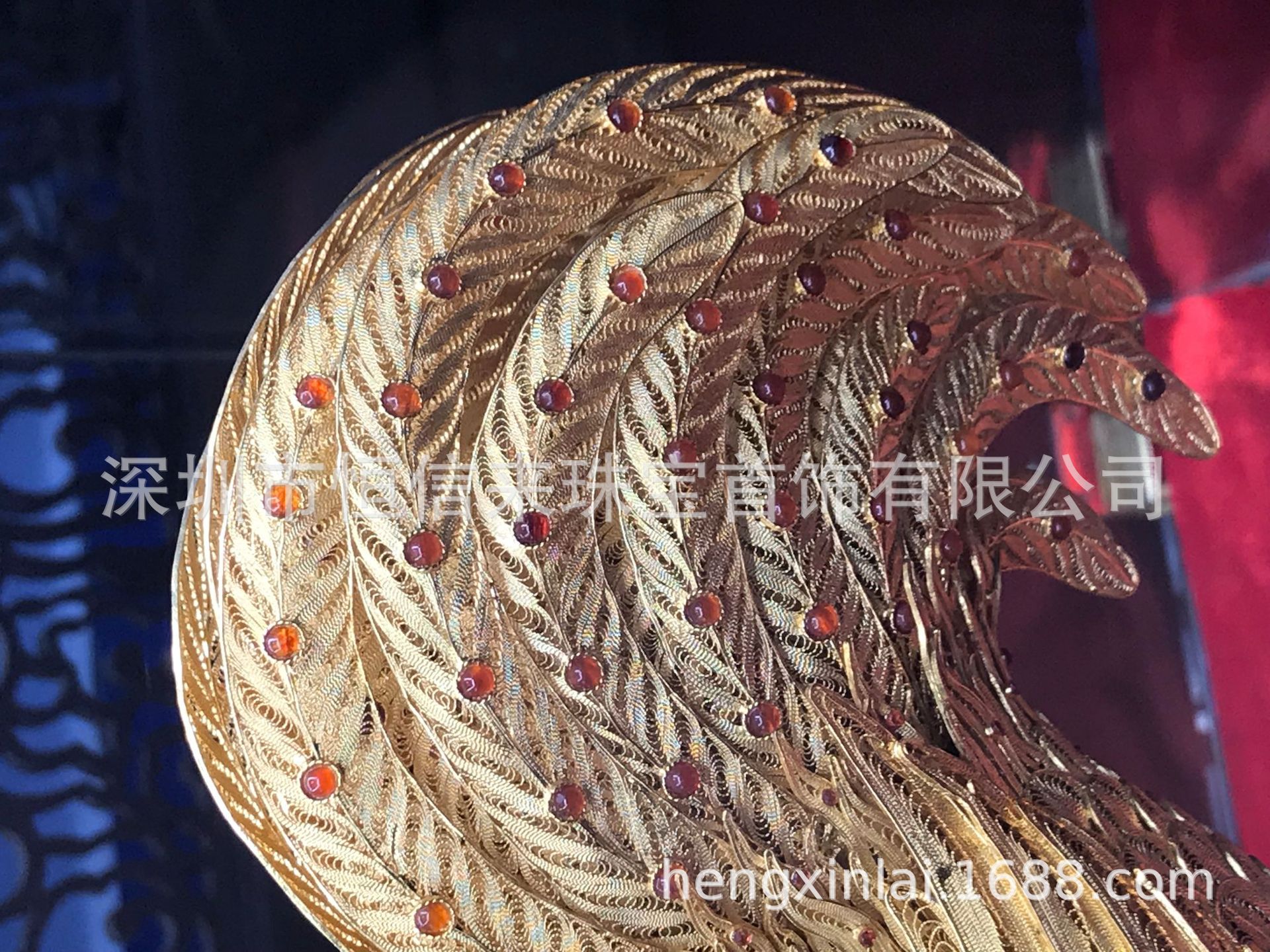 恒信来珠宝 传承老北京花丝镶嵌技艺，定制黄金首饰的艺术之美